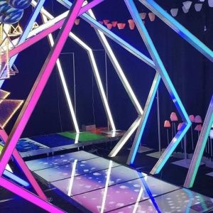 Duckkoko Customize Wedding Geometric Metal Arch Door Tunnel Lighted Backdrops Panels