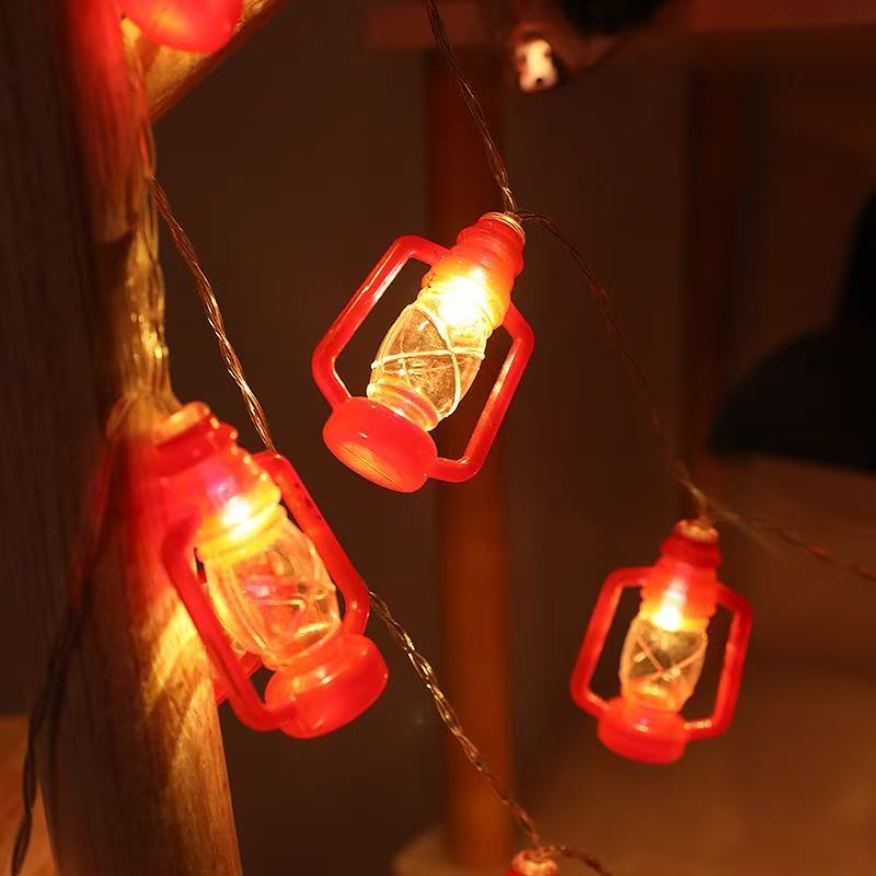 DUCKKOKO 2025 Halloween Cross-border LED Kerosene Lanterns, Retro Horse Lanterns, Nostalgic Colored Lanterns, Spring Festival and Lantern Festival room decoration light strings - Image 5